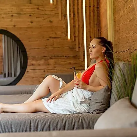 Sport & Baerenwirt Hotell